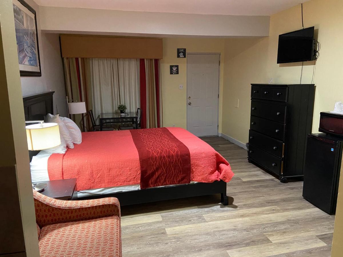 Delux Inn Clearwater Exterior photo